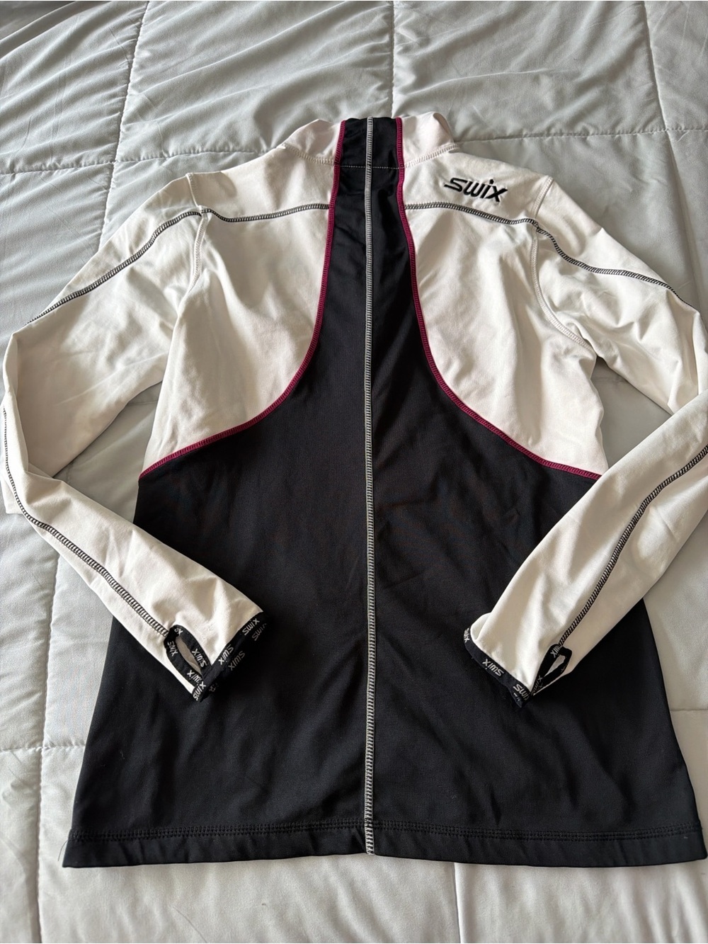 Swix Half Zip Performance Top | Women’s Small | White Black Red | Ski Base Layer - Picture 3 of 9